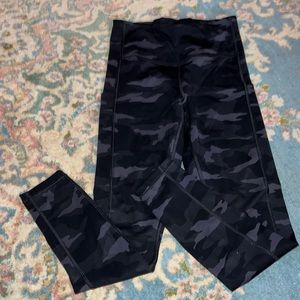 Leggings with pockets in the side